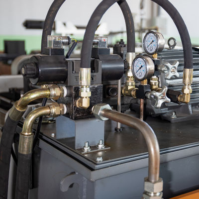 3.75kw 전력 금속 밴드 톱 알루미늄 엽 상자에 대한 블레이드 절단 프레스 머신