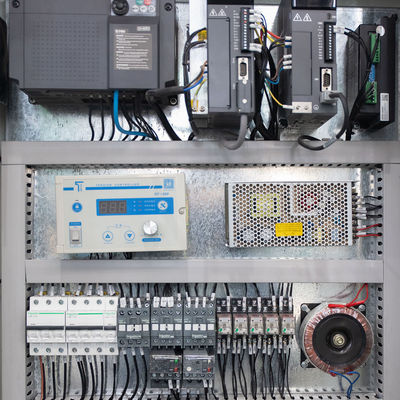 0.009-0.025mm 재료 두께 전기 가동 알루미늄 필름 슬리터 재올림 기계